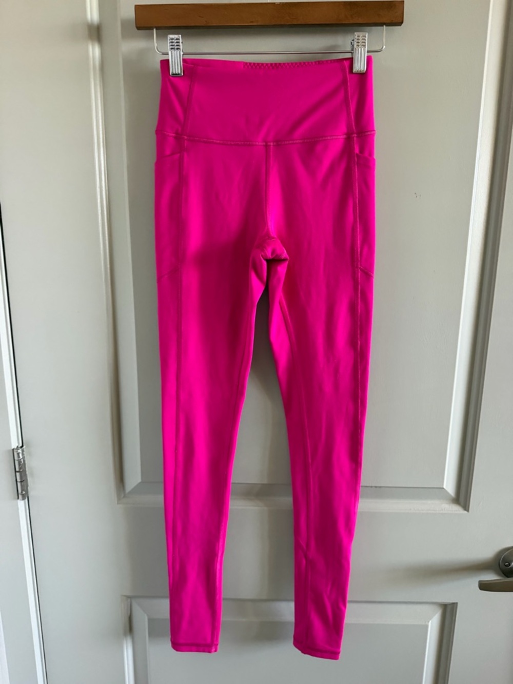 Victoria's Secret Hot Pink Active Leggings